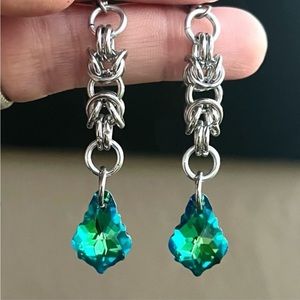 Handmade maille dangly stainless steel earrings green rainbow austrian crystals